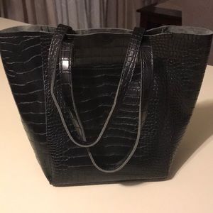 Messenger shoulder bag